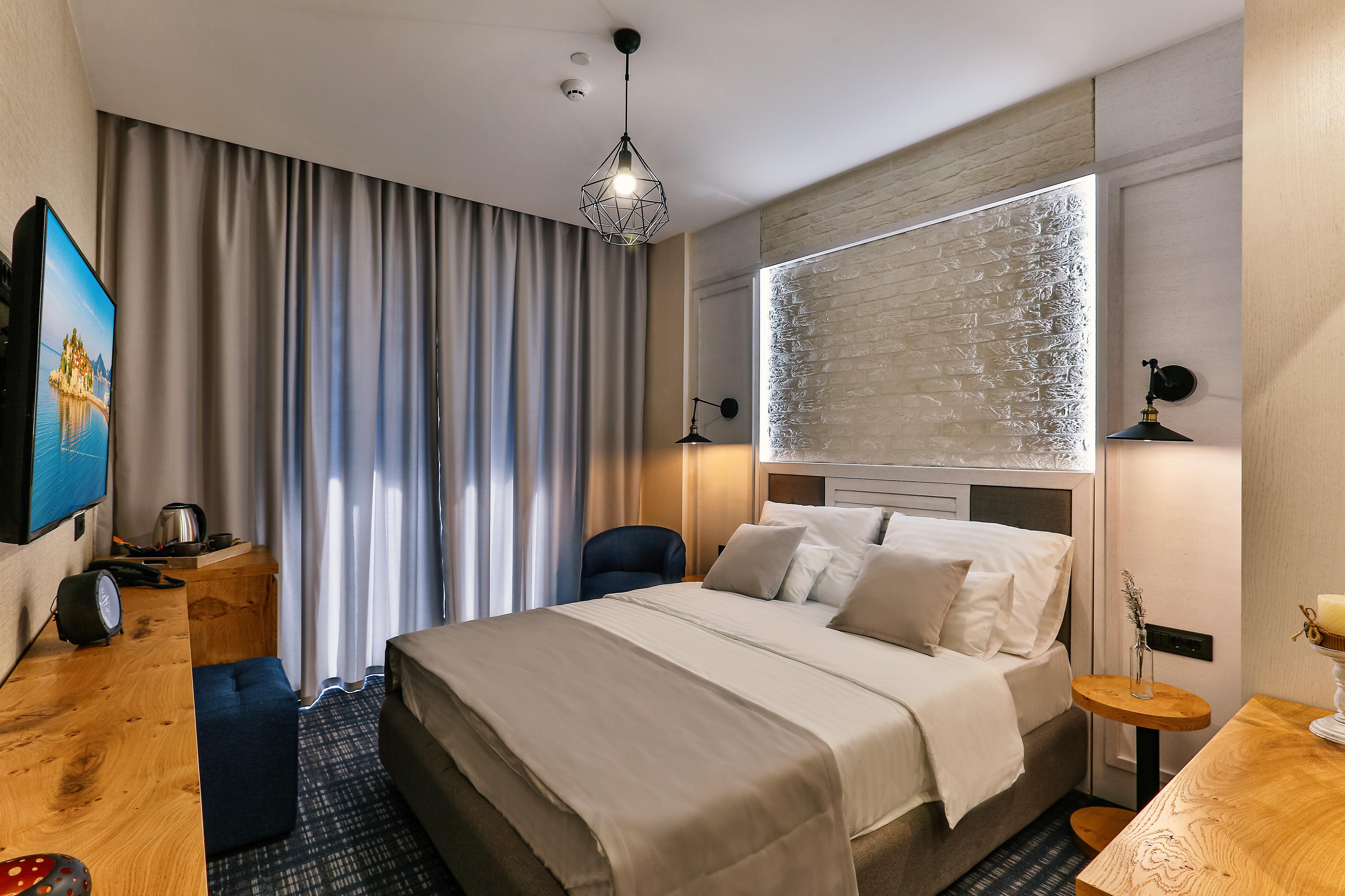 Boutique Hotel Tate By Aycon Budua Esterno foto